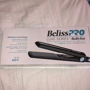 Beliss pro luxe series by BaByliss 1” straightener